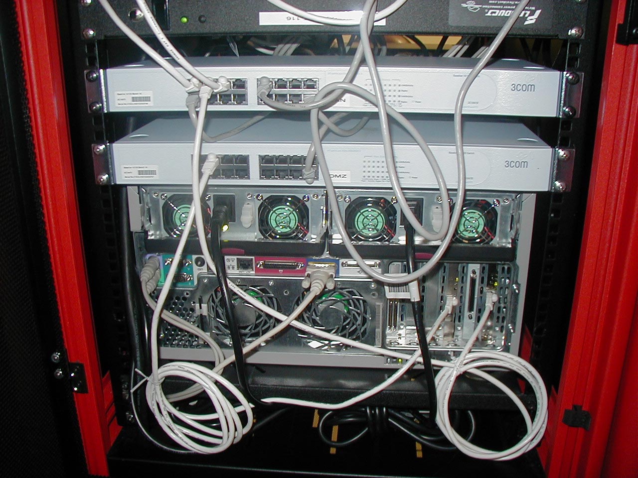 Globix Santa Clara - DR Cabinet